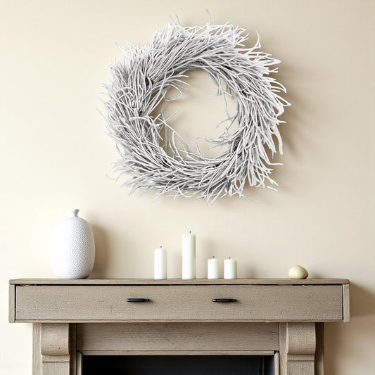 28" White Willow Dried Wreath