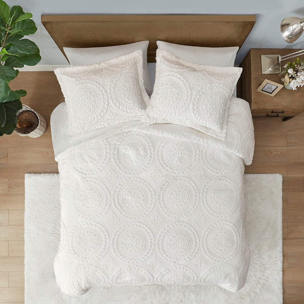 Set of Two Ivory Medallion Twin Ring Stitch Polyester Sham And Comforter
